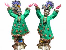 Gaura Nitai Brass 12" with a set of dresses